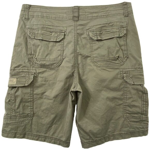 Unionbay Cargo Shorts Mens size 36 Relaxed Stretch Bermuda Pockets Green - Picture 2 of 9